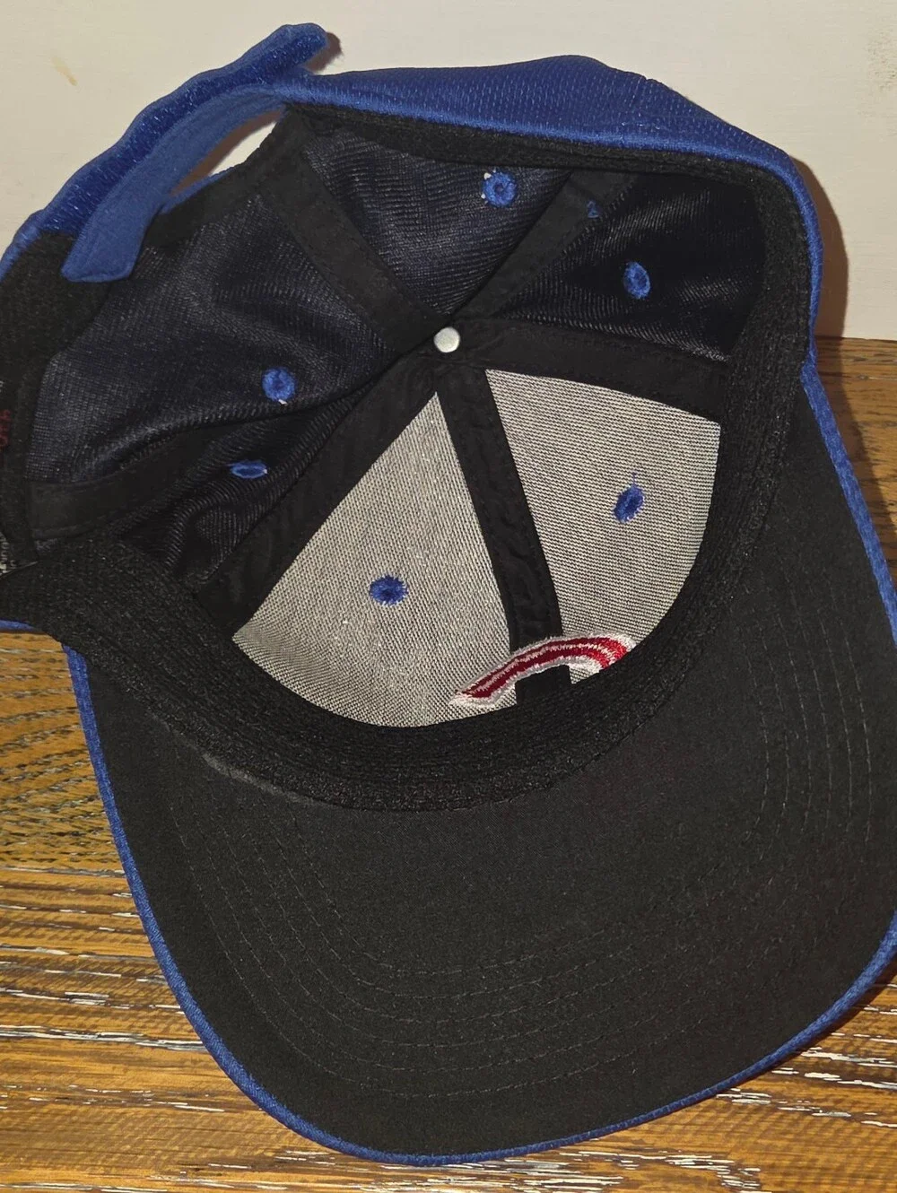 MLB - Chicago Cubs - Baseball Hat - Size: Youth - Adjustable Velcro Back - Blue